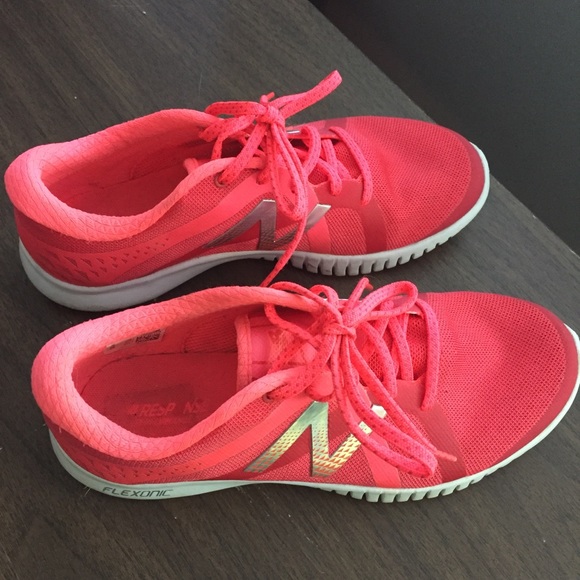 Worn once! Neon pink new balance sneakers 👟 - Picture 2 of 4